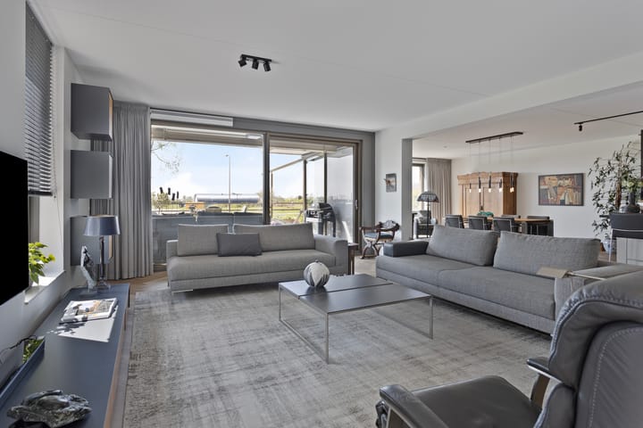 Foto 2 van Lisdodde 213