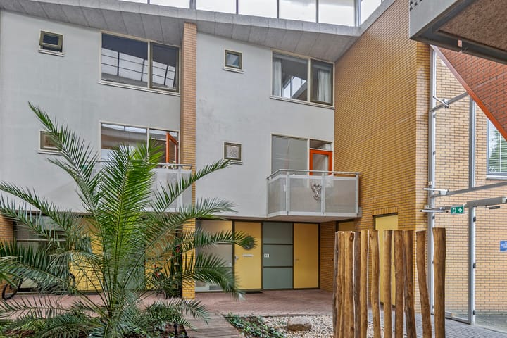 Foto 2 van Linnaeus-serre 15