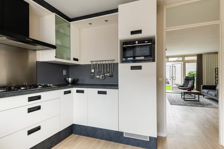 Foto 8 van Smaragd 23