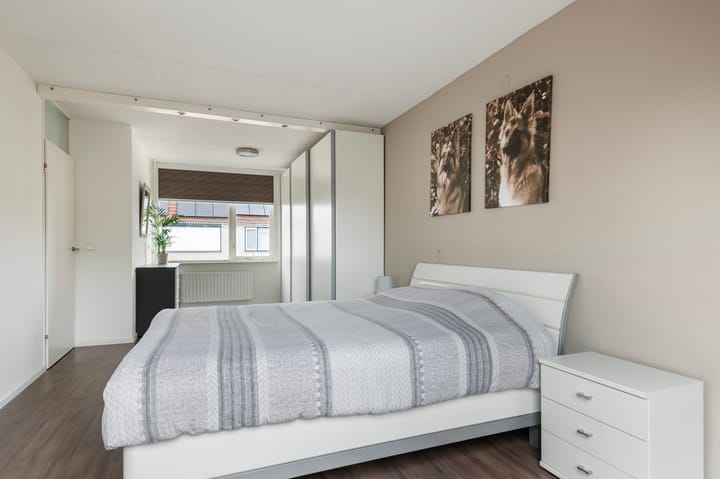 Foto 15 van Smaragd 23