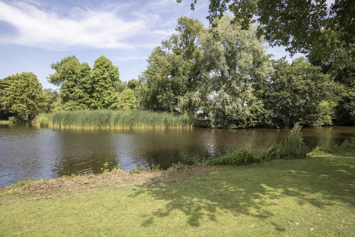 Foto 41 van Van Eeghenstraat 103-2