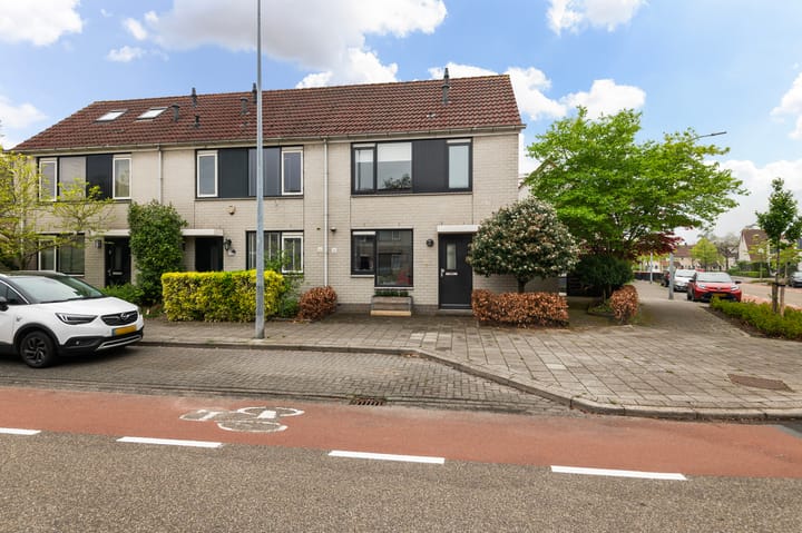 Foto 29 van Smaragd 23