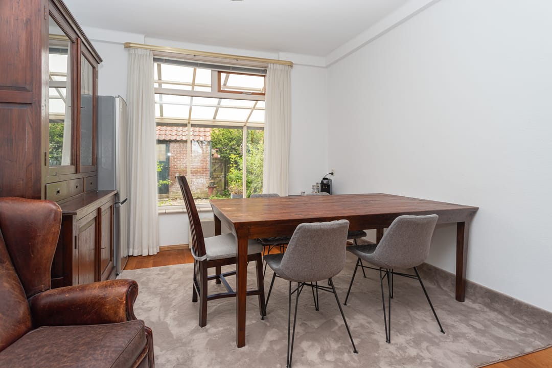 Photo 7 of Lanxmeersestraat 8