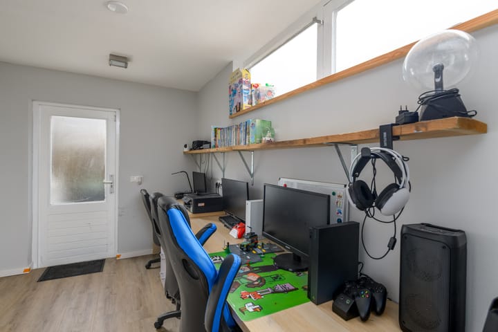 Foto 13 van De Geeuw 14