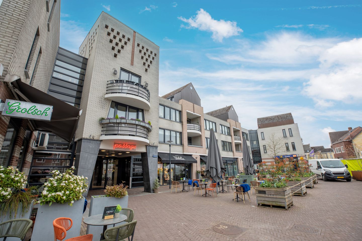 Photo 1 of Looierstraat 67