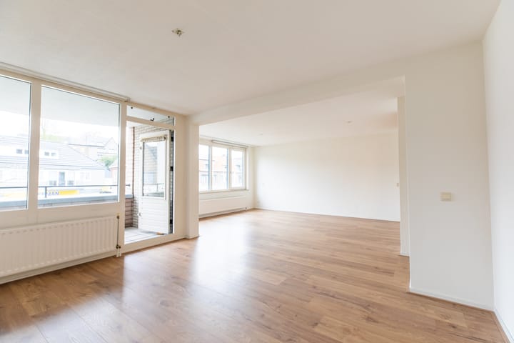 Photo 5 of Looierstraat 67