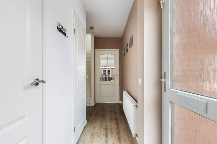 Foto 9 van Hoogerheijdestraat 204