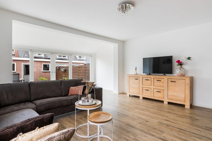 Foto 12 van Hoogerheijdestraat 204