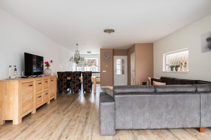 Foto 17 van Hoogerheijdestraat 204