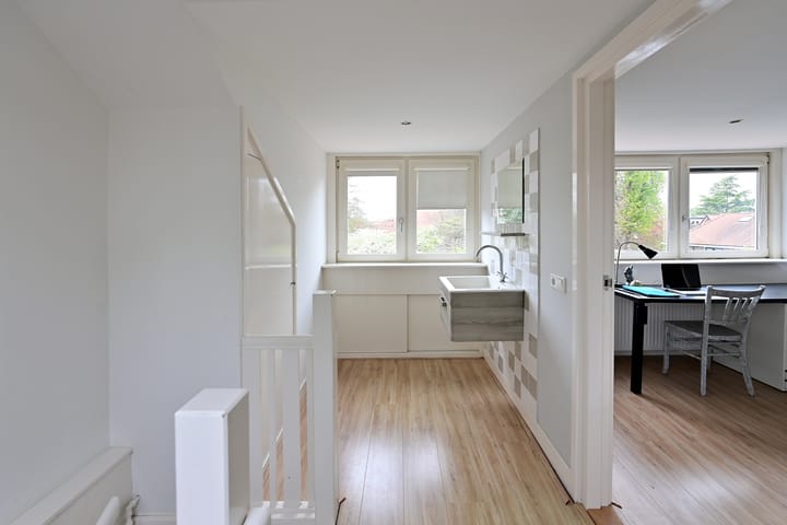 Foto 16 van Cameliastraat 12