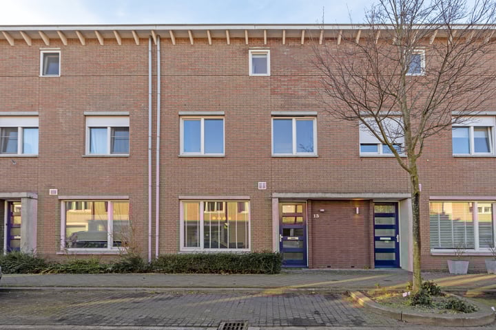 Paus Johannes XXIII straat 13