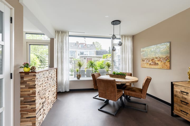 Foto 8 van Paulus Potterstraat 4