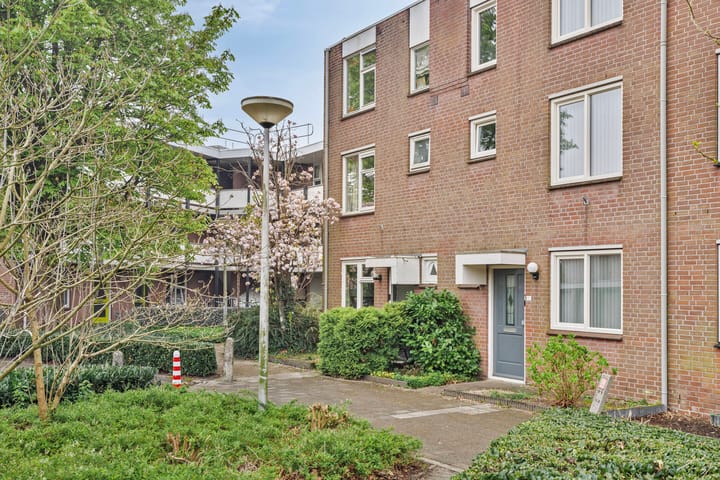 Foto 23 van Finlandplantsoen 49