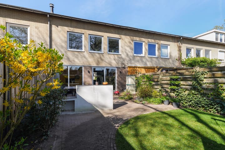 Photo 57 of Esdoorngaard 25