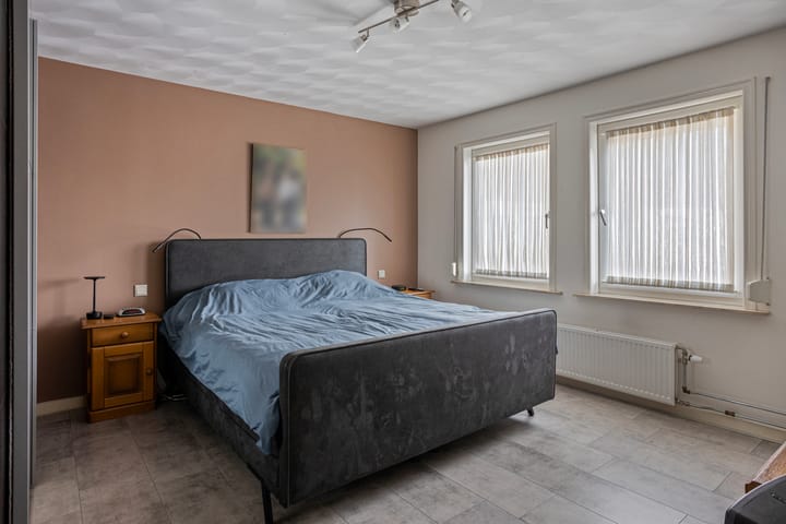 Foto 13 van Oerlesestraat 213