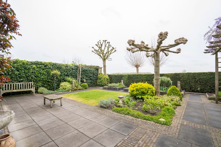 Foto 47 van M.E.L. Westenburgstraat 11