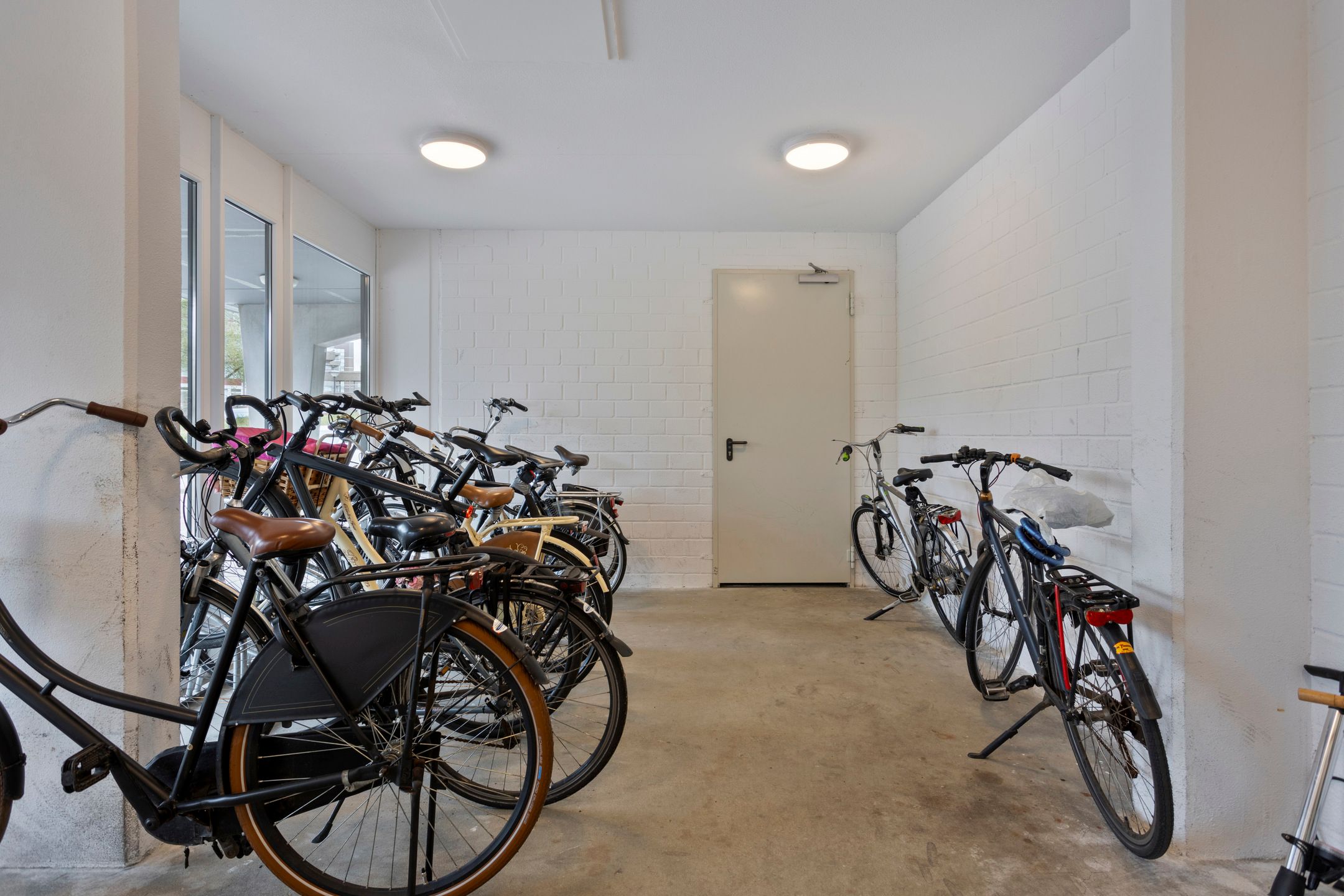 Photo 9 of Astronautenweg 20-C