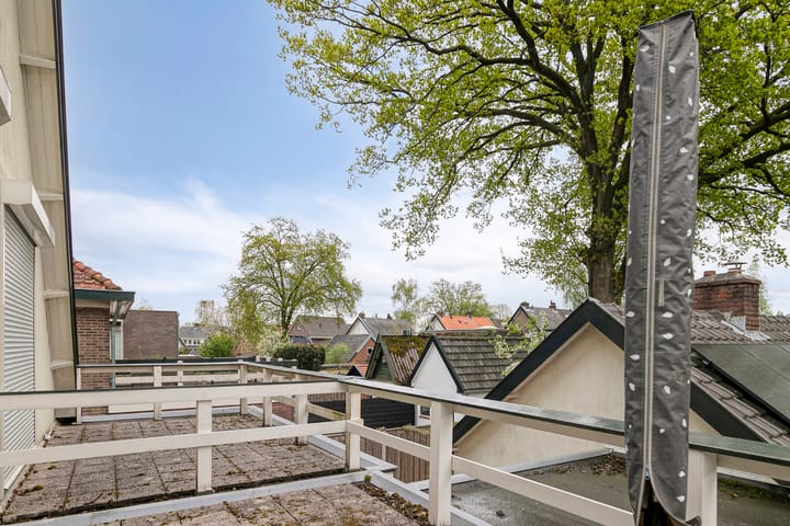 Foto 23 van Planetenlaan 69