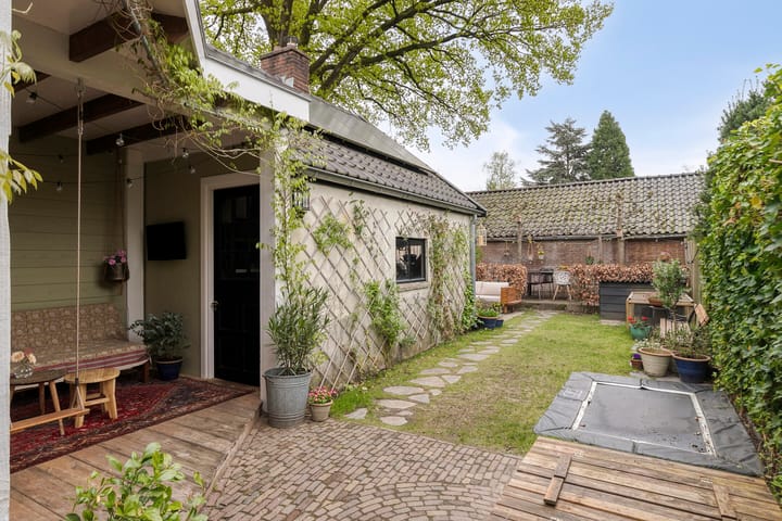 Foto 25 van Planetenlaan 69