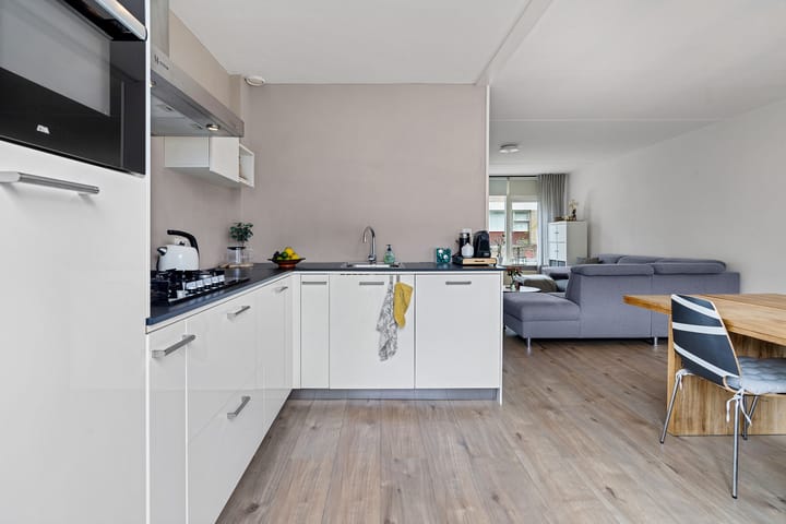 Foto 12 van Zeswegenlaan 145