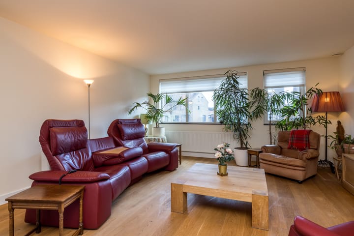 Photo 10 of Valkenburgerweg 42