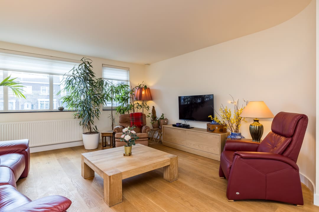 Foto 11 van Valkenburgerweg 42