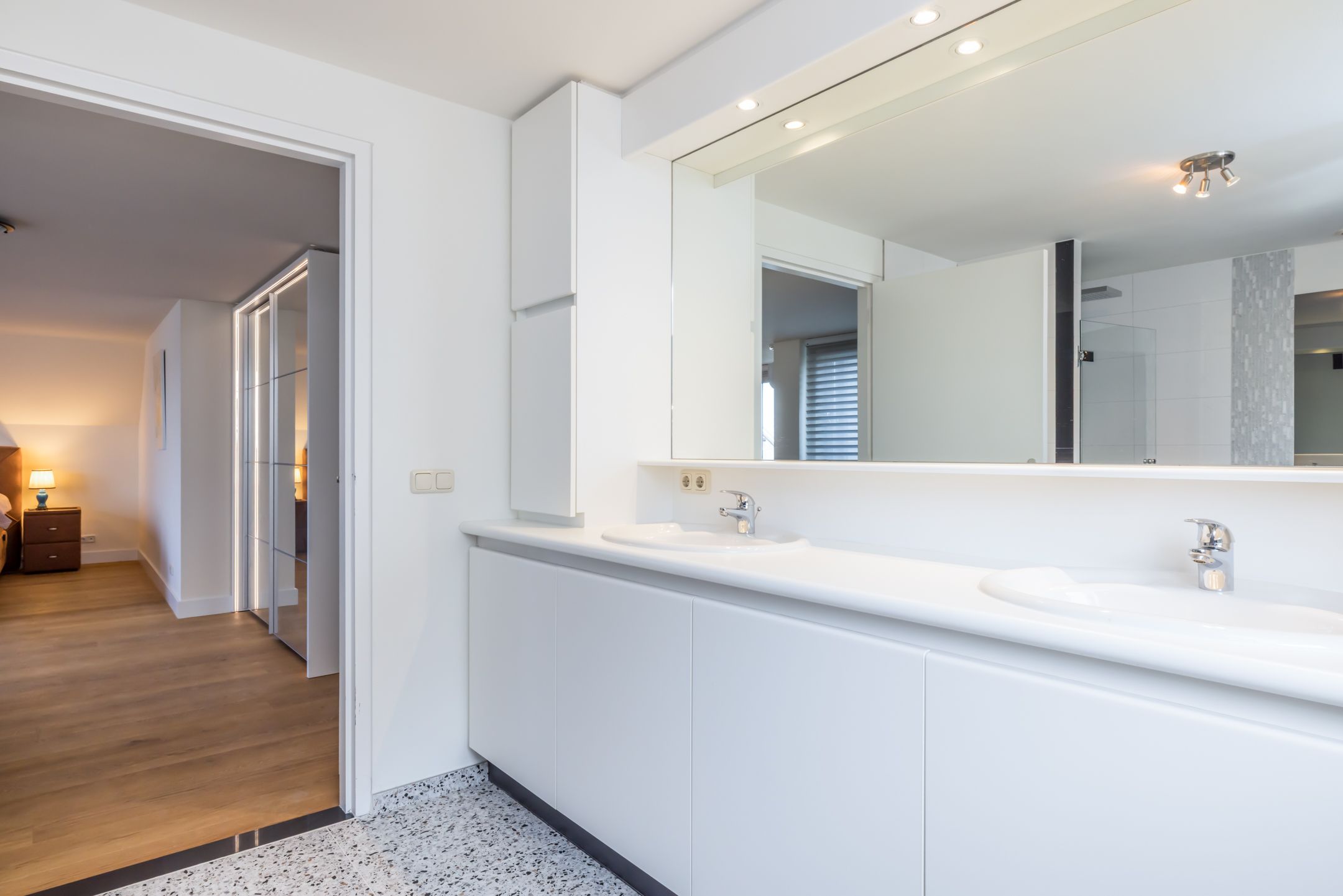 Foto 33 van Valkenburgerweg 42