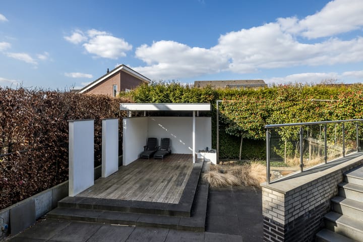 Photo 45 of Valkenburgerweg 42