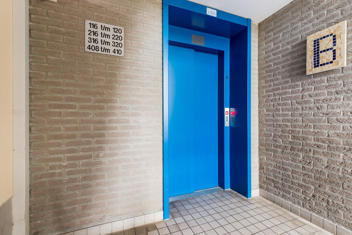 Foto 10 van Pyramideboomgaard 410