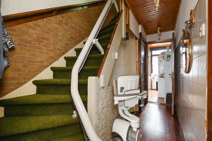 Photo 3 of Van Brederodestraat 107