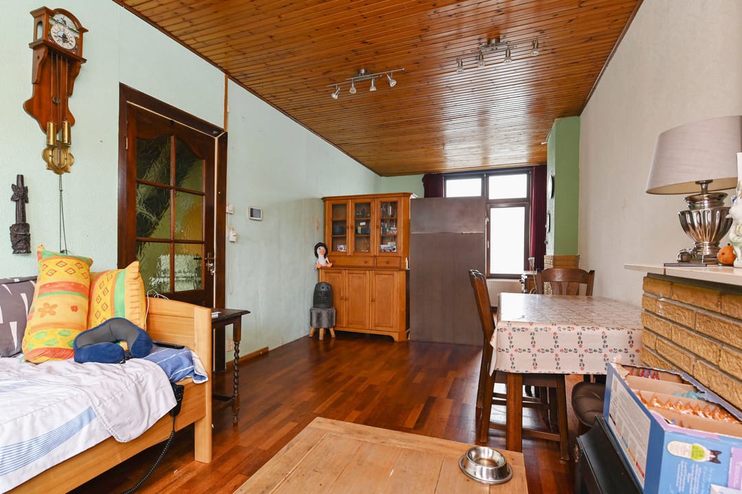 Foto 8 van Van Brederodestraat 107