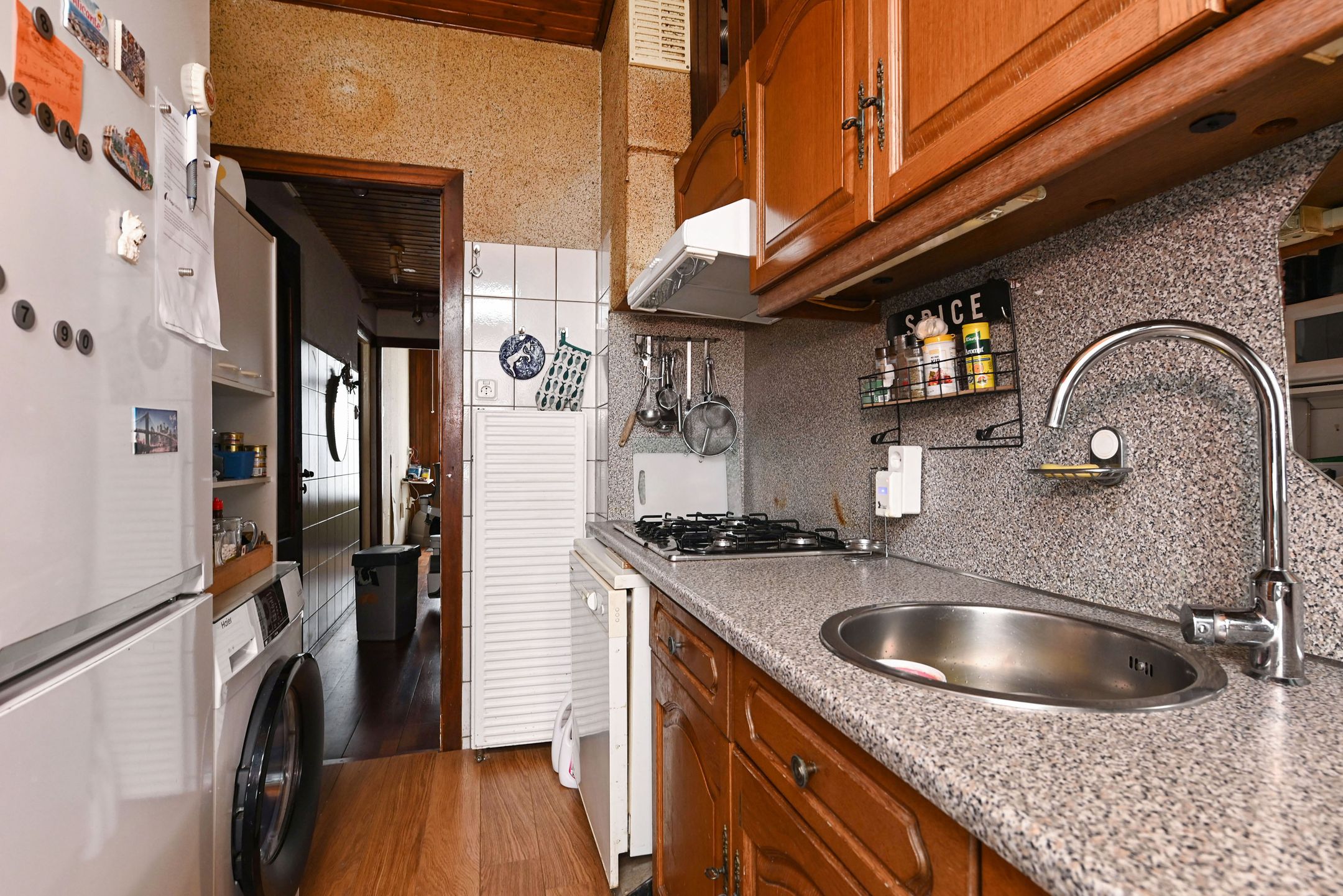 Foto 12 van Van Brederodestraat 107