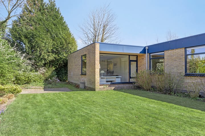 Foto 4 van Albert Schweitzerplantsoen 15