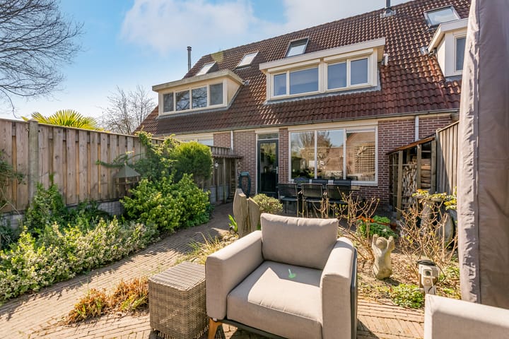 Foto 49 van Gipskruidweg 221