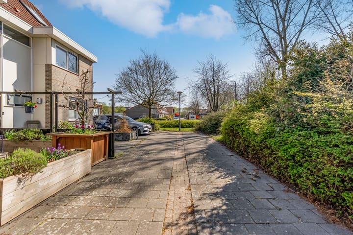 Foto 51 van Gipskruidweg 221