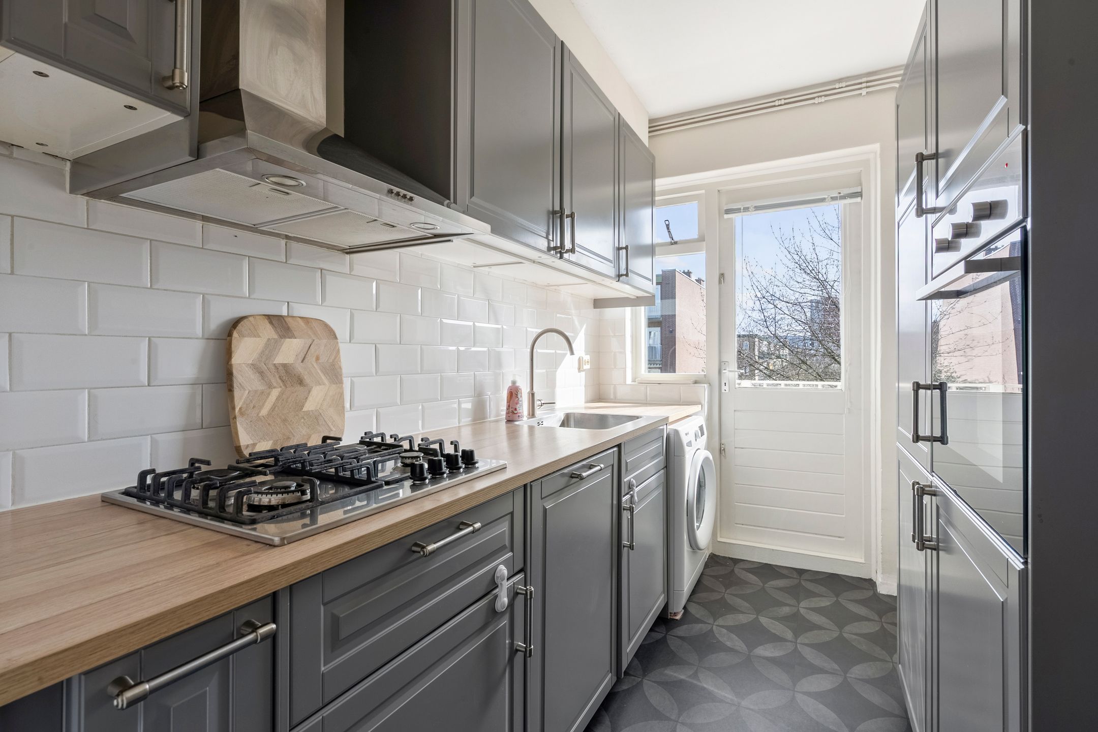 Photo 3 of Delftlaan 339-I