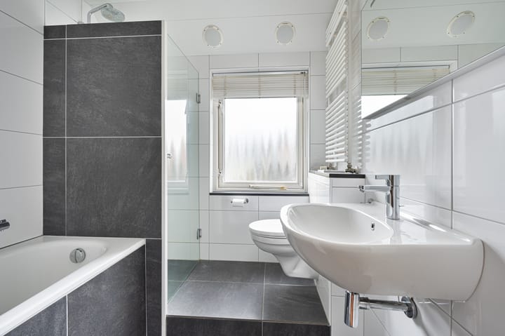 Photo 18 of Beethovenstraat 1