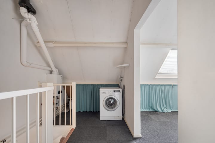 Photo 21 of Beethovenstraat 1