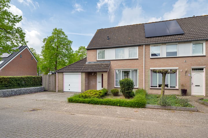 Photo 30 of Beethovenstraat 1