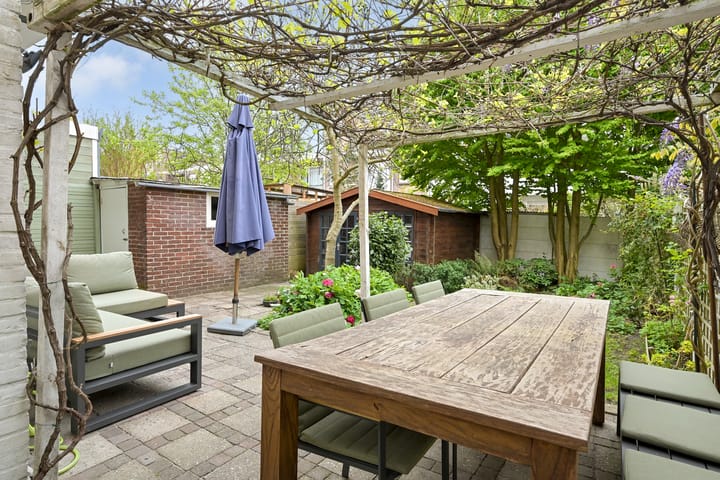 Foto 20 van Caan van Necklaan 222