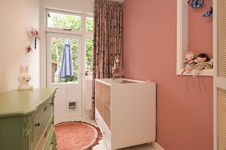 Foto 29 van Caan van Necklaan 222