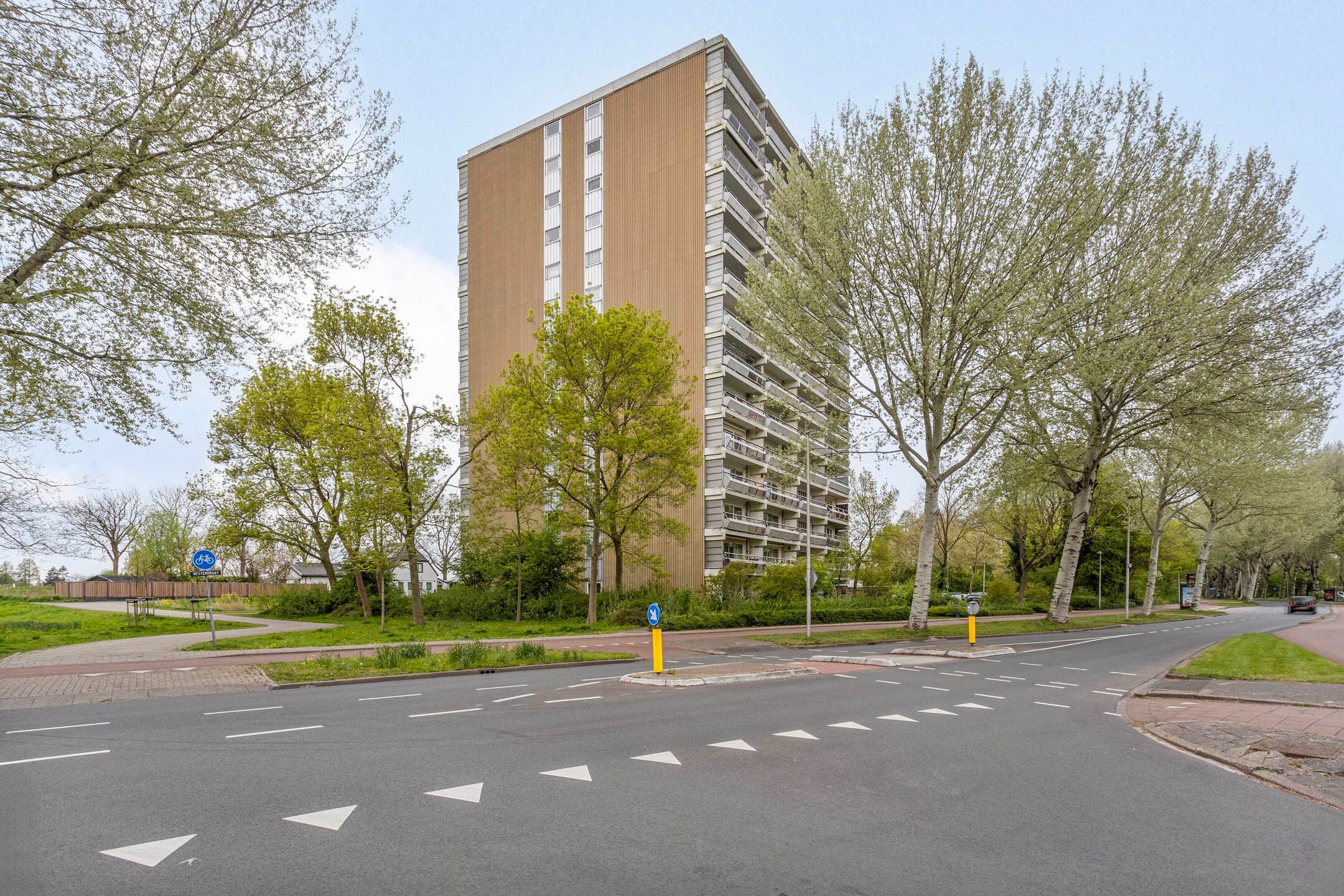 Foto 24 van Burgemeester D. Kooimanweg 65