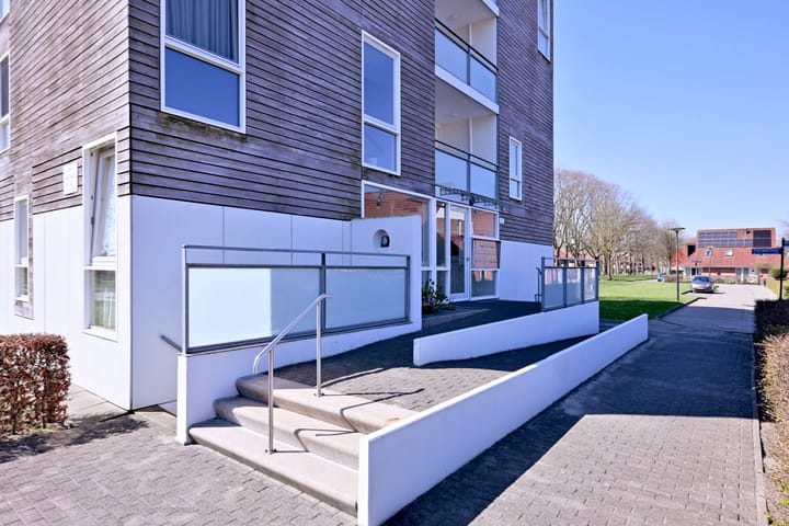 Foto 2 van Leonard Springerlaan 59