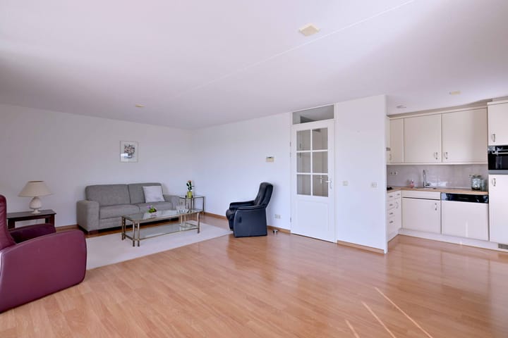 Foto 11 van Leonard Springerlaan 59