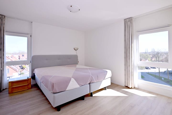 Foto 15 van Leonard Springerlaan 59