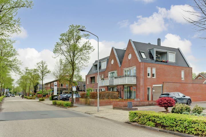 Foto 10 van Hoofdweg 184-C