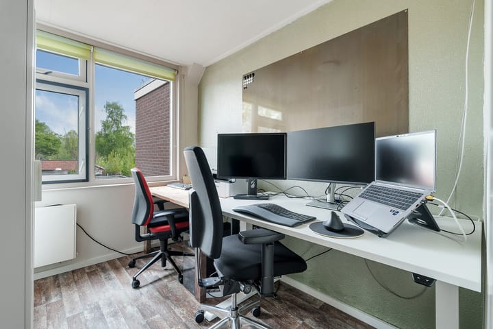 Photo 16 of Tollensstraat 46