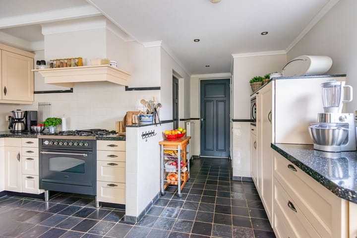 Foto 19 van Anton Tijdinklaan 2