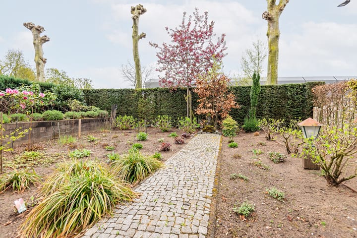 Foto 48 van Anton Tijdinklaan 2