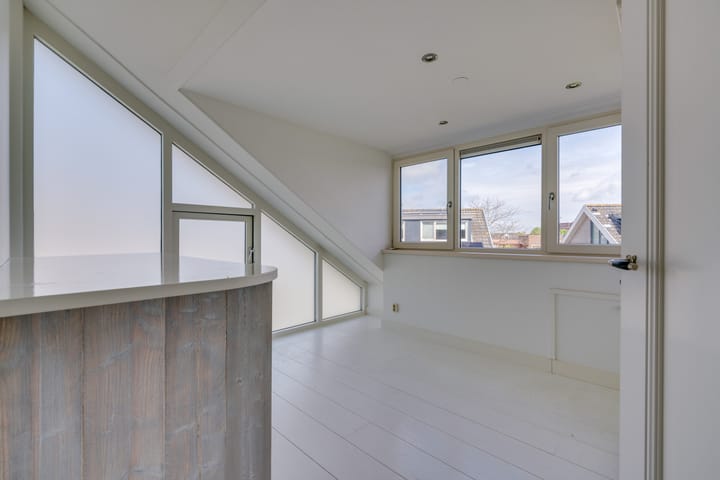 Photo 32 of Masaistraat 4